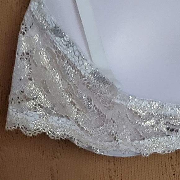 Lasenza bra - Picture 8 of 8